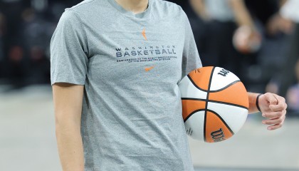 冲击最佳新秀！西特龙本赛季末节总得分联盟第二，8月三分命中率50%