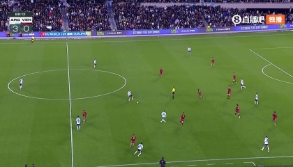 开云-梅西88分钟挑射破门憾被吹，距帽子戏法仅差毫厘