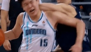 程博：杨瀚森称NBA的对抗更文明 让在场记者们对CBA产生了兴趣