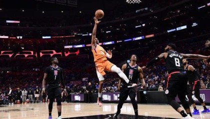 开云体育-西部冠军静待雄鹿老鹰胜者 太阳迎夺冠最佳机会