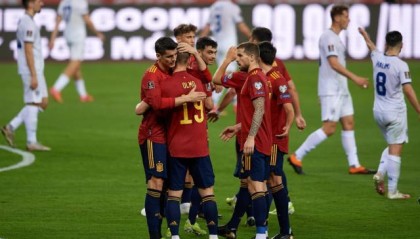 开云-【世预赛】3人包办3球 西蒙失误 西班牙3比1科索沃