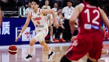 开云-杨舒予资历尚浅难担大任，中国女篮队长或换人，球迷纷纷推荐一人