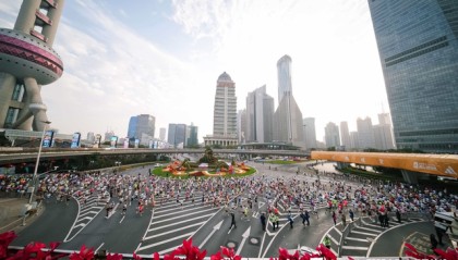 开云-阿迪达斯持续护航上海半程马拉松，全面赋能跑者赛道新突破